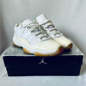 Men’s Jordan 11 Retro Low (Light Zen Grey)